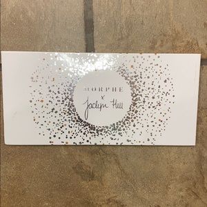 Jaclyn hill X Morphe eyeshadow palette